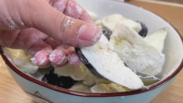 茄子最好吃的7种家常做法（这才是茄子最好吃的做法）(5)