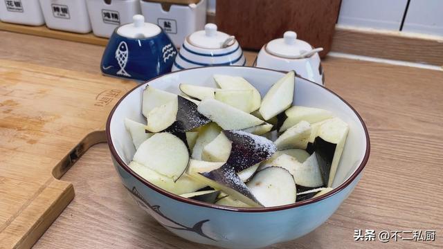 茄子最好吃的7种家常做法（这才是茄子最好吃的做法）(4)