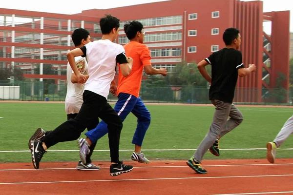 怎样才算真正的慢跑?慢跑速度多少合适?