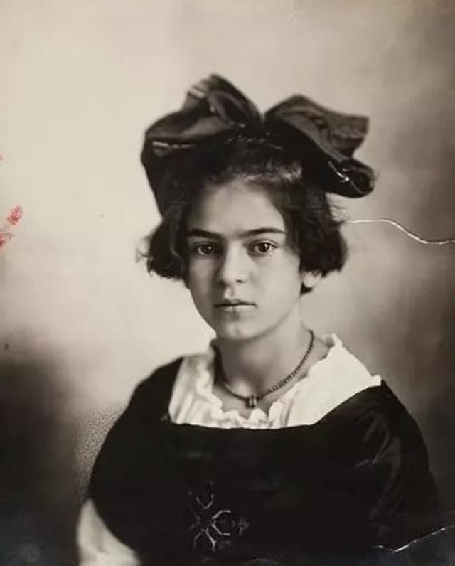 画家弗里达简介（全球最贵女画家弗里达）(19)