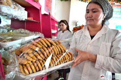 ​开一个甜品蛋糕店（年收入10万还教出80多个徒弟）