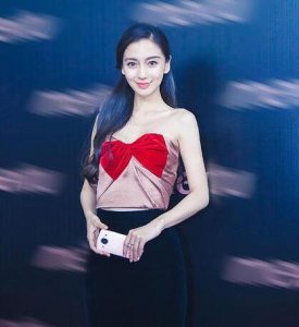 原来Angelababy就是杨颖,这英文名起的也忒土气了!
