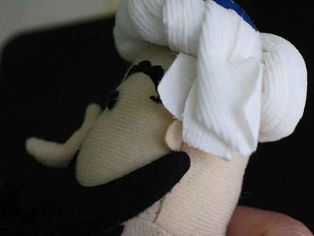 篮球队玩偶(当美队遇见他会怎样)(10)