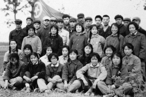 下乡知青是什么意思(下放知青是什么意思)-第1张图片-